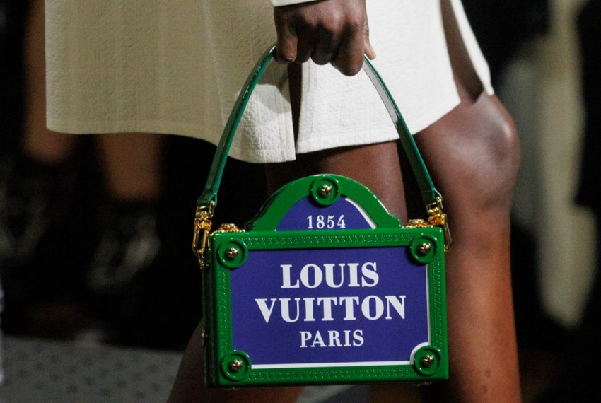 louis-vuitton-fall-2023-best-bags-paris-fashion-week-4